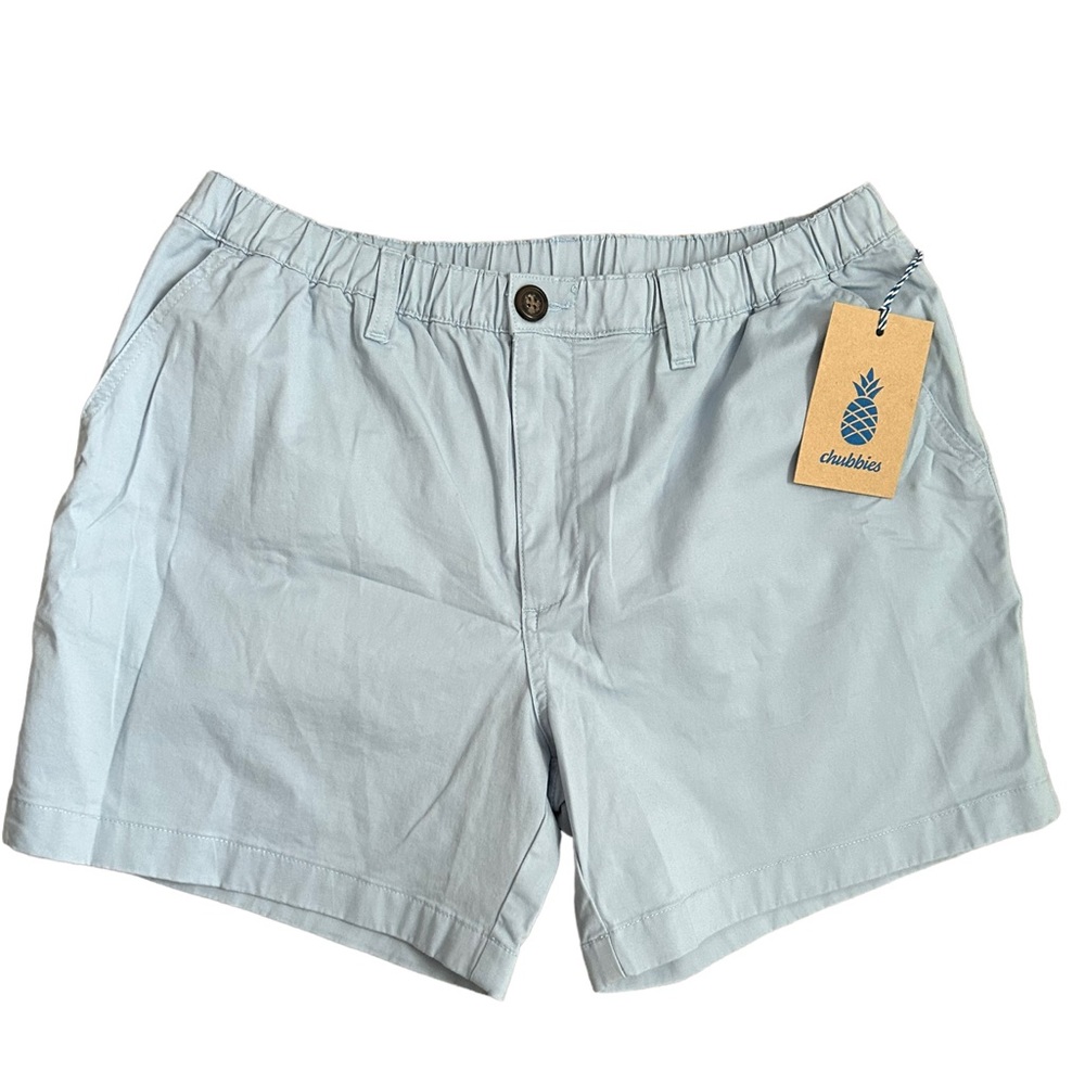 NWT Chubbies 5.5” Inseam light blue men’s shorts